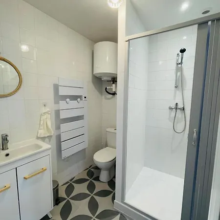 La Jean Avec Climatisation Daire Saint-Jean-dʼAngély